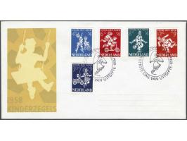 mostly ** between 1953 and 1997 including better sets (with Mi. 1293-1298 **, 1890-1901 **) in 5 large approval booklets in s