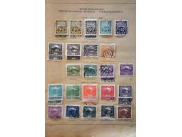 Willemstad B (Ey 900) op 15 cent donkeroranje, vrijwel pracht ex. (rechts kort doch niet aangesneden). Zeldzaam stempel op de