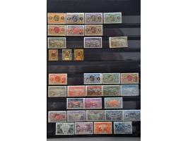 15 cent oranjebruin tanding 12½ x 12 grote gaten, pracht ex. (miniem hoekvouwtje rechtsonder), cat.w. 700 