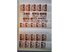 Koppenvlucht 17 oct.27 met BS van PALEMBANG op briefkaart 12½ cent naar Nijmegen met 2½ gulden koningin Wilhelmina voor lucht