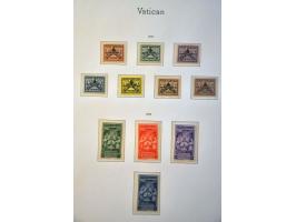 Hulpuitgifte 12½ cent rood in keerdrukparen met en zonder tussenstrook, pracht ex. met verzoekafstempeling, cat.w. 912