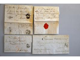 voorfilatelie 32 poststukken met vertrekstempels w.b. AMSTERDAM met posthoorn (2x), zwak B; OP ZOOM met veren, DELFT met vere