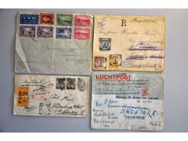 ca. 50 post(waarde)stukken w.b. betere ex, 1 ex. deviezencontrole, noodstempel Buitenzorg, iets Japanse bezetting etc.