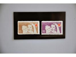 Child Welfare 2½ lira greybrown and red and 10 lira violet and red * (Mi.194-195), very fine mounted mint, cat.v. 1400 (as **