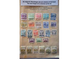 collection 1918-1975 used and */** in Schaubek album