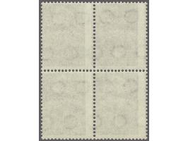 Driekronenboom 1½ cent purper met variëteit verschoven perforatie in blok van 4