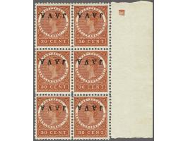 Java 30 cent oranjebruin met variëteit opdruk kopstaand in blok van 6 met velrand en kleurstip, cat.w. 498