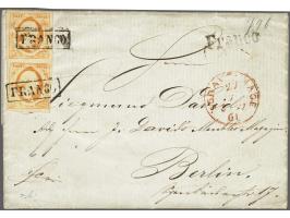 15 cent oranjegeel pos. 5/10 in verticaal paar op vouwbrief van Scheveningen (langstempel achterzijde) via Den Haag 27-7-1861