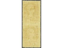 10 cent oranjerood tanding 11½ x 12 in verticaal paar met variëteit tussen de zegels ongeperforeerd, cat.w. 750